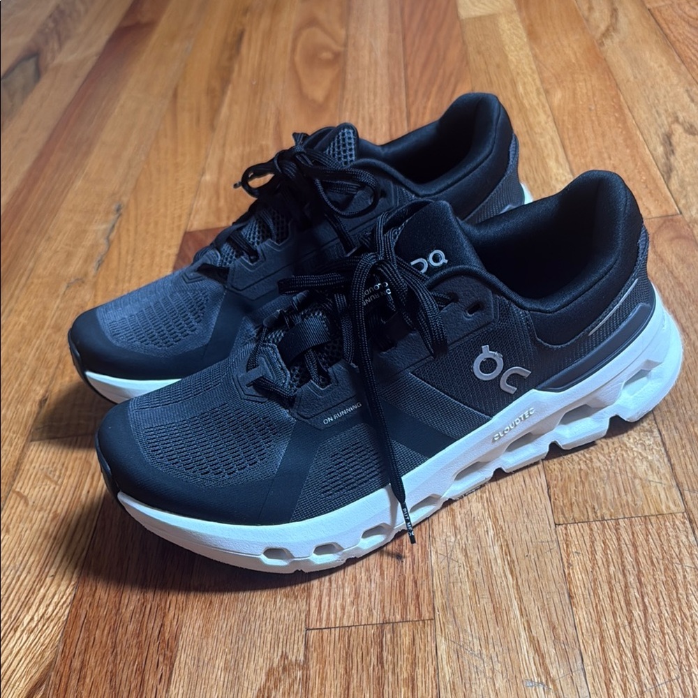 On Running - Cloudrunner 2 Wide - image 2